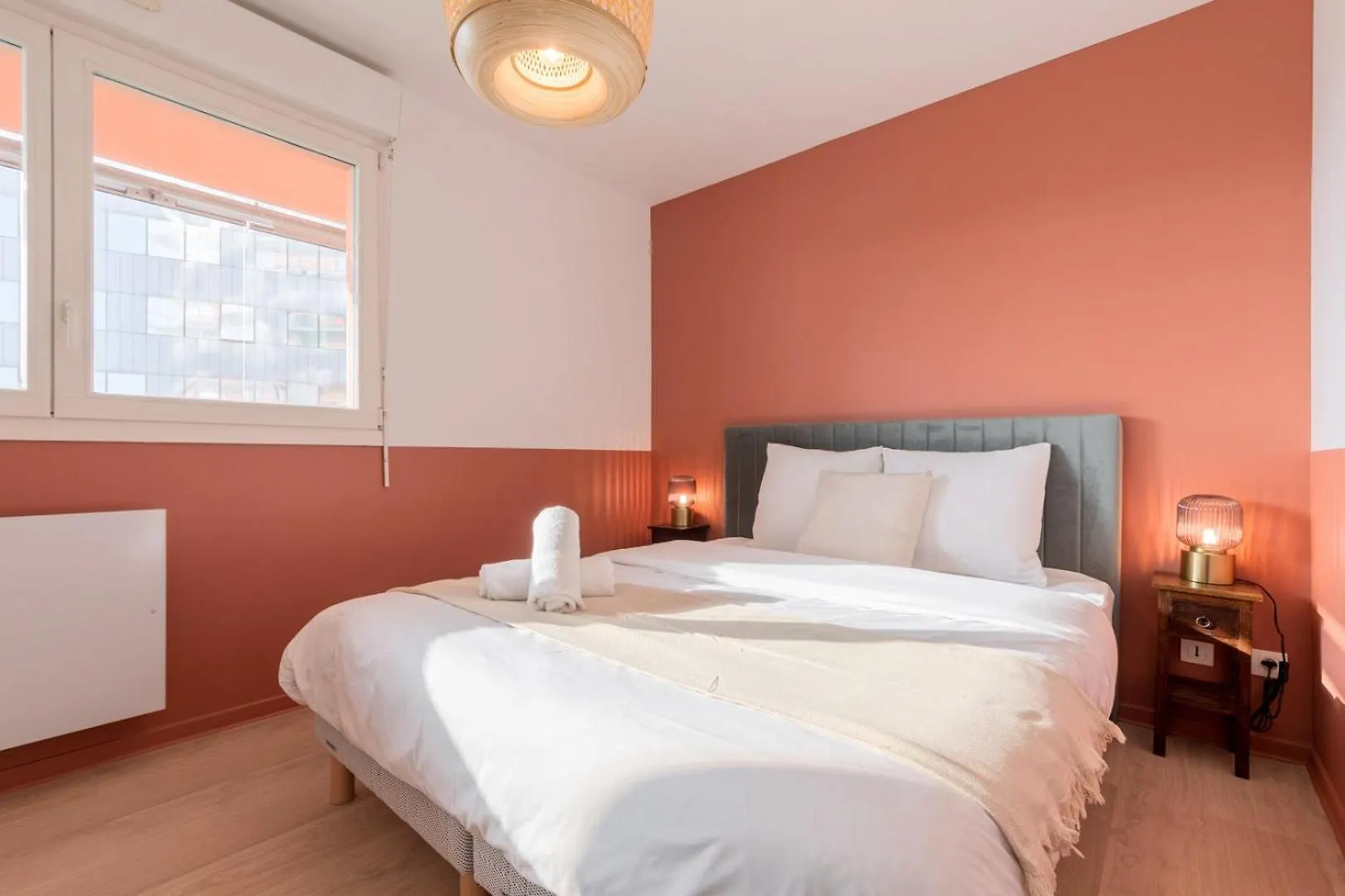 Spacious Apartment With Parking And Balcony! Lille